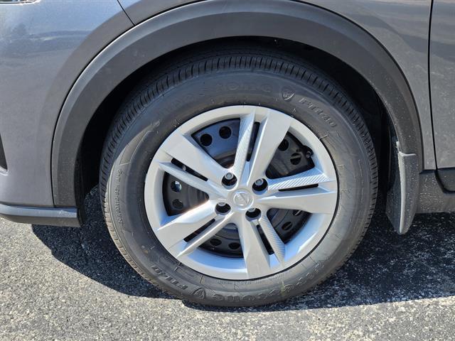 new 2025 Nissan Kicks Play car, priced at $18,999