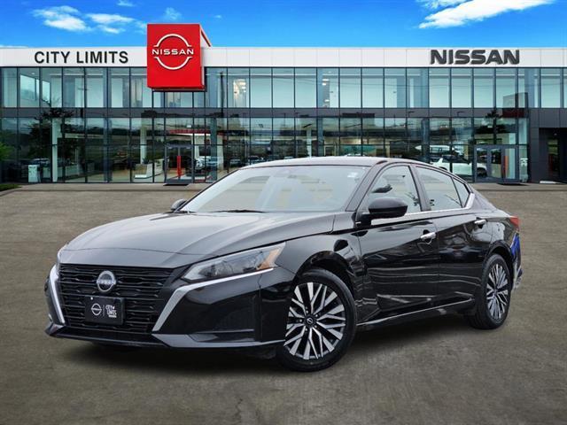 used 2023 Nissan Altima car, priced at $18,942