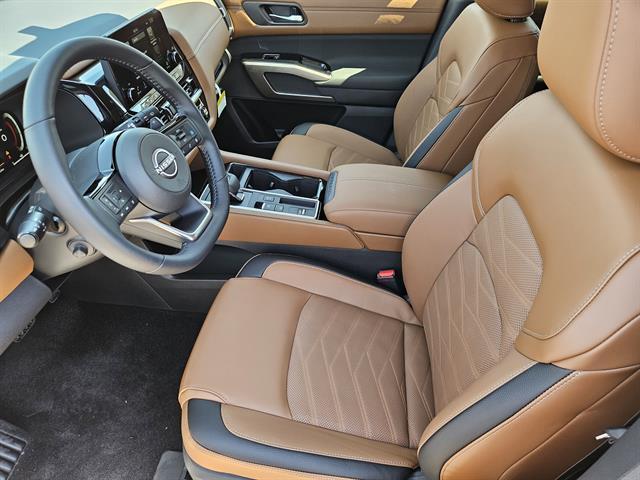new 2025 Nissan Pathfinder car, priced at $43,125