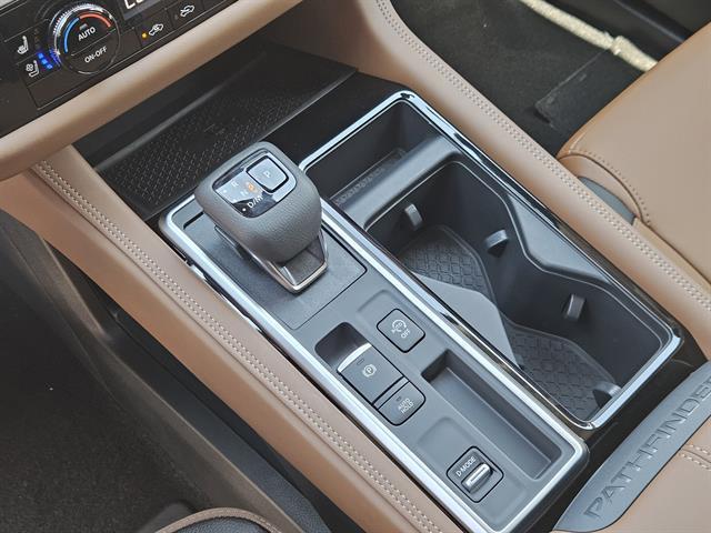 new 2025 Nissan Pathfinder car, priced at $43,125