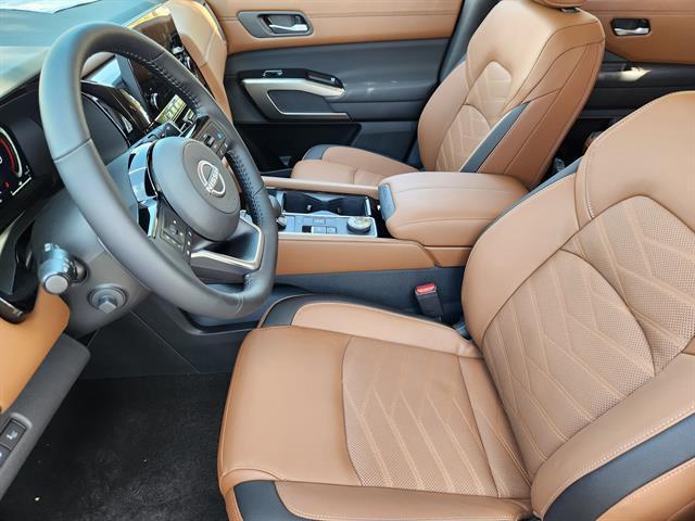 new 2025 Nissan Pathfinder car, priced at $50,778