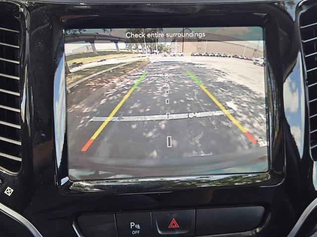 used 2019 Jeep Cherokee car, priced at $16,999