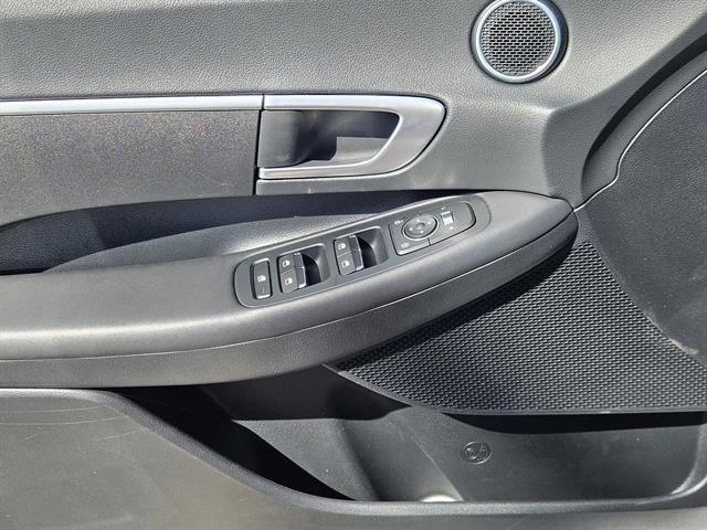 used 2023 Hyundai Sonata car, priced at $18,499