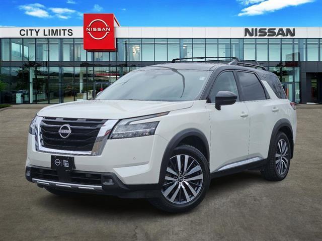 used 2022 Nissan Pathfinder car, priced at $31,724