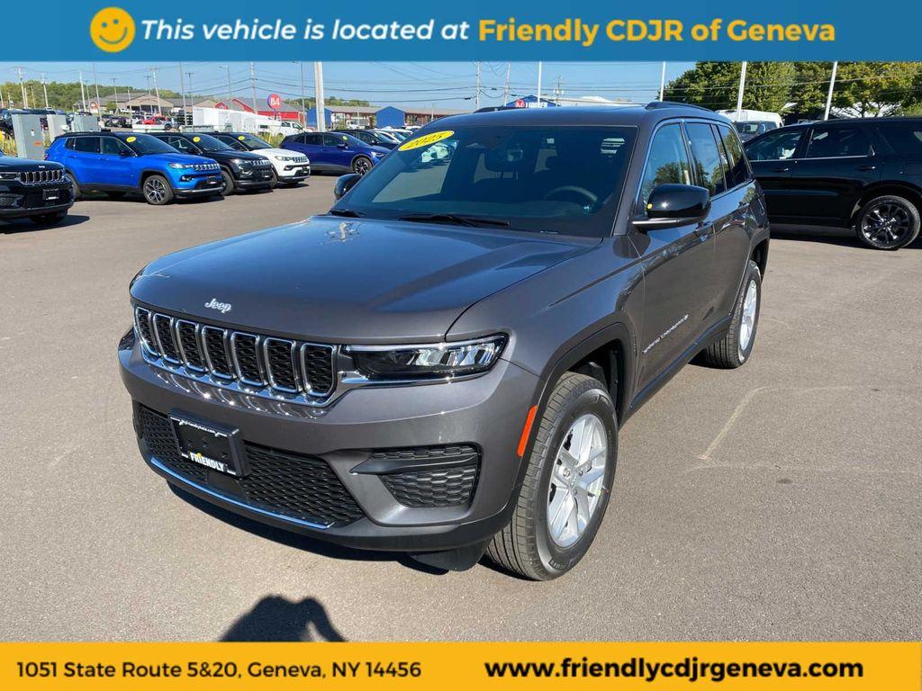 new 2025 Jeep Grand Cherokee car, priced at $43,284