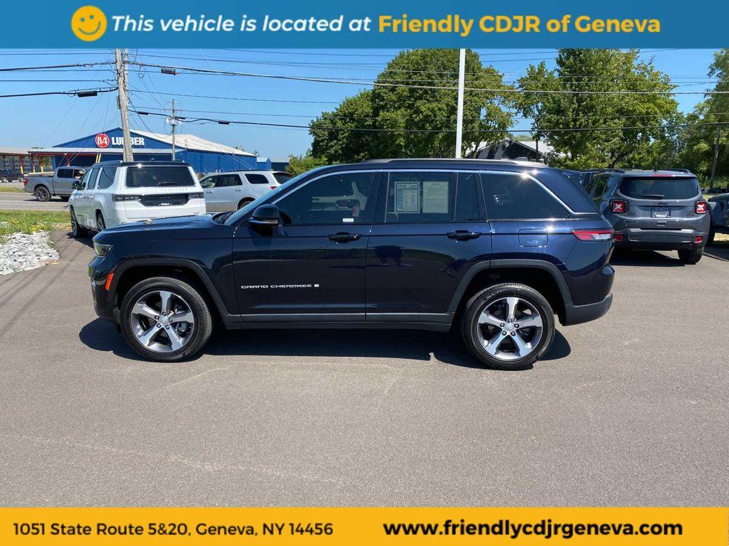 used 2024 Jeep Grand Cherokee car, priced at $42,999