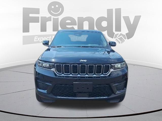 new 2024 Jeep Grand Cherokee car, priced at $44,065