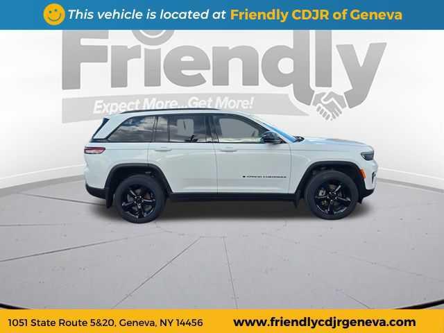 used 2022 Jeep Grand Cherokee car, priced at $33,699