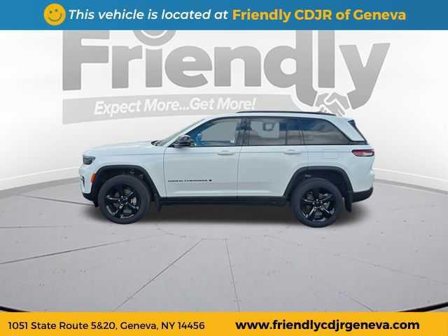 used 2022 Jeep Grand Cherokee car, priced at $33,699
