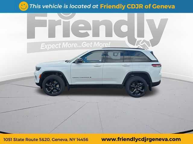used 2022 Jeep Grand Cherokee car, priced at $33,699