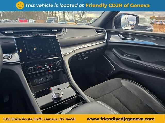 used 2022 Jeep Grand Cherokee car, priced at $33,699