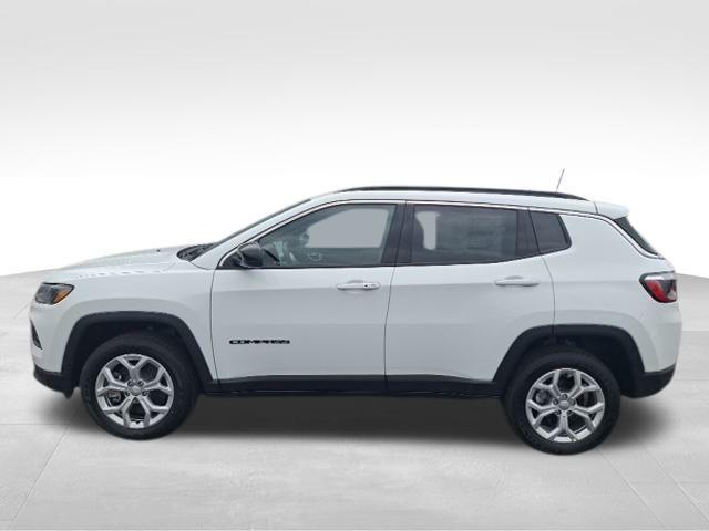 new 2024 Jeep Compass car, priced at $29,542