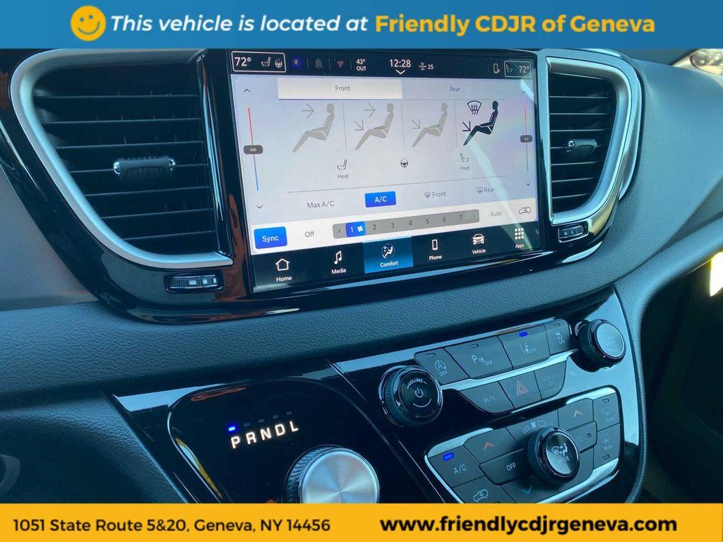 new 2026 Chrysler Voyager car