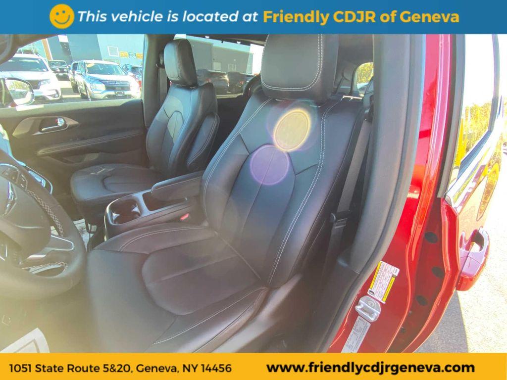 new 2026 Chrysler Voyager car