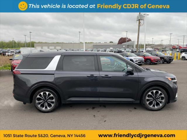 used 2024 Kia Carnival car, priced at $37,999