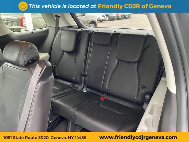 used 2024 Kia Carnival car, priced at $37,999