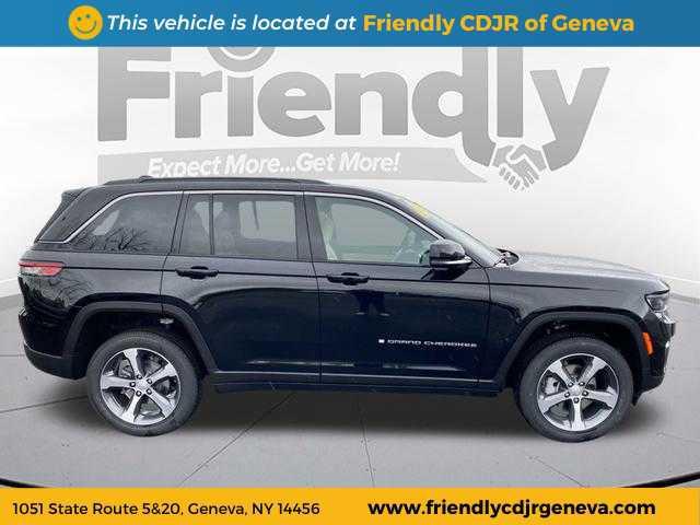 new 2025 Jeep Grand Cherokee car, priced at $52,635