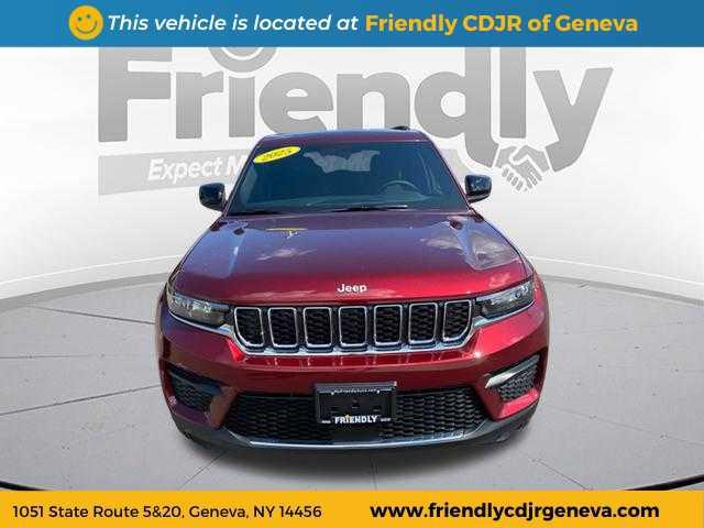 new 2025 Jeep Grand Cherokee car, priced at $44,170