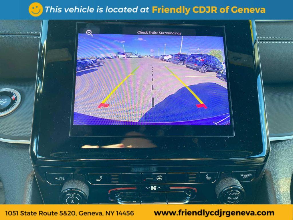 used 2025 Jeep Grand Cherokee car, priced at $42,395