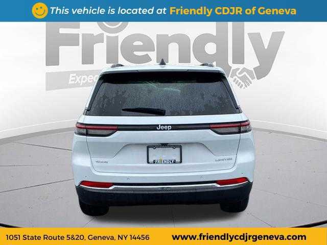 new 2025 Jeep Grand Cherokee car, priced at $52,040