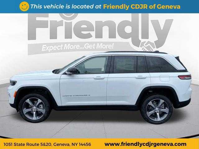 new 2025 Jeep Grand Cherokee car, priced at $52,040