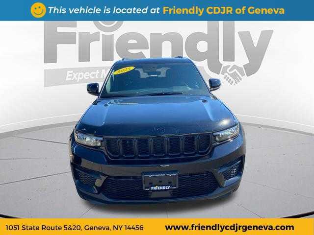 new 2025 Jeep Grand Cherokee car, priced at $46,730