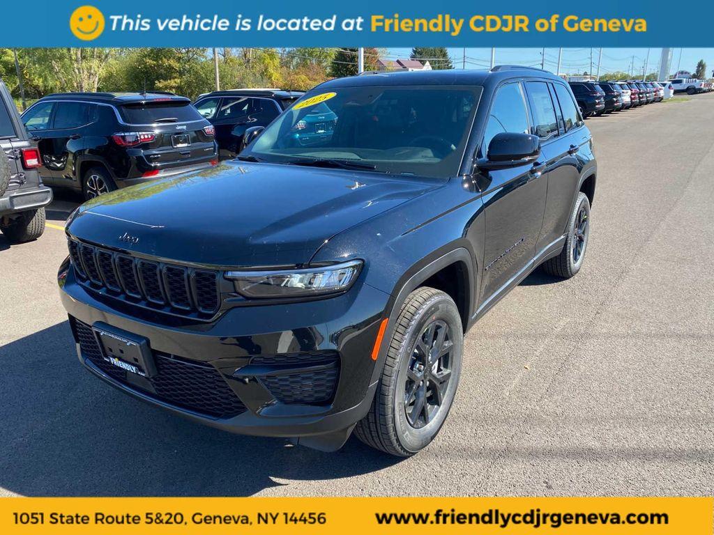 new 2025 Jeep Grand Cherokee car, priced at $46,730