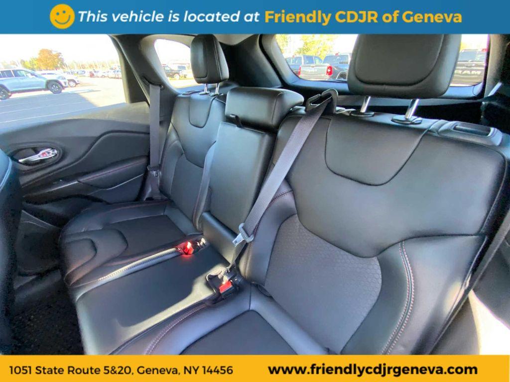 used 2022 Jeep Cherokee car, priced at $28,495