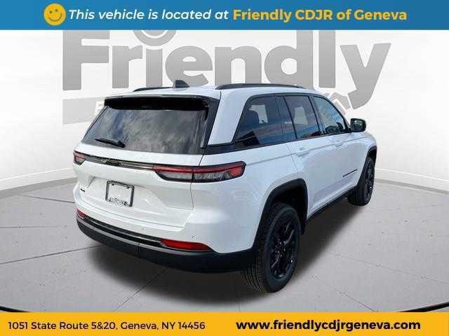 new 2025 Jeep Grand Cherokee car, priced at $45,050