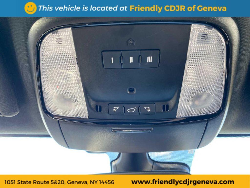 used 2022 Dodge Durango car, priced at $31,995