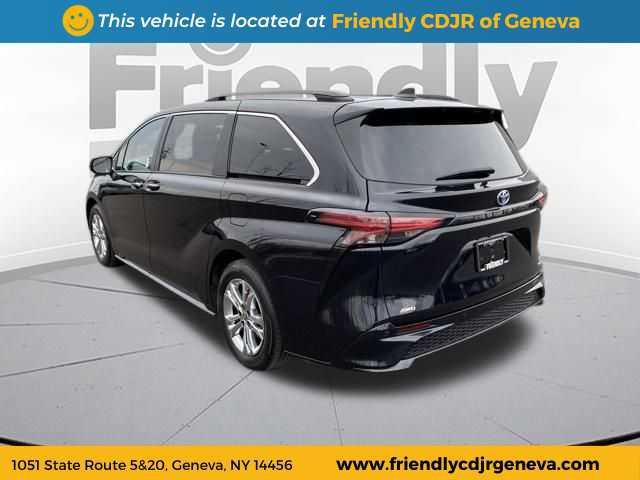 used 2022 Toyota Sienna car, priced at $44,699