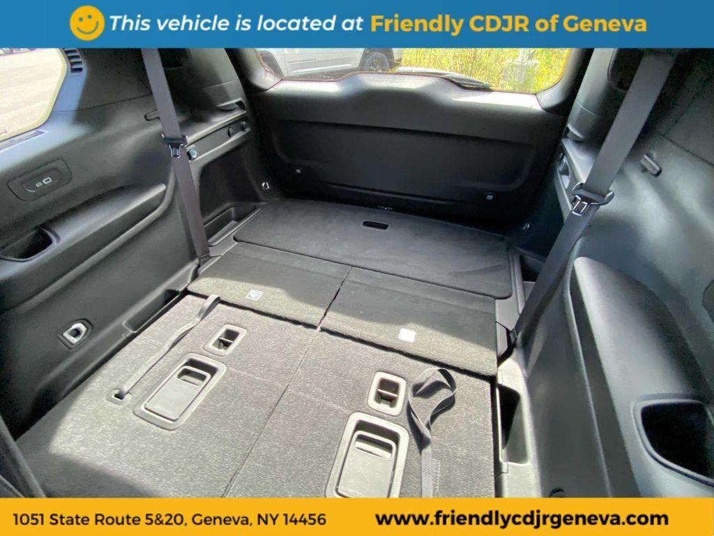 new 2025 Jeep Grand Cherokee L car, priced at $54,445