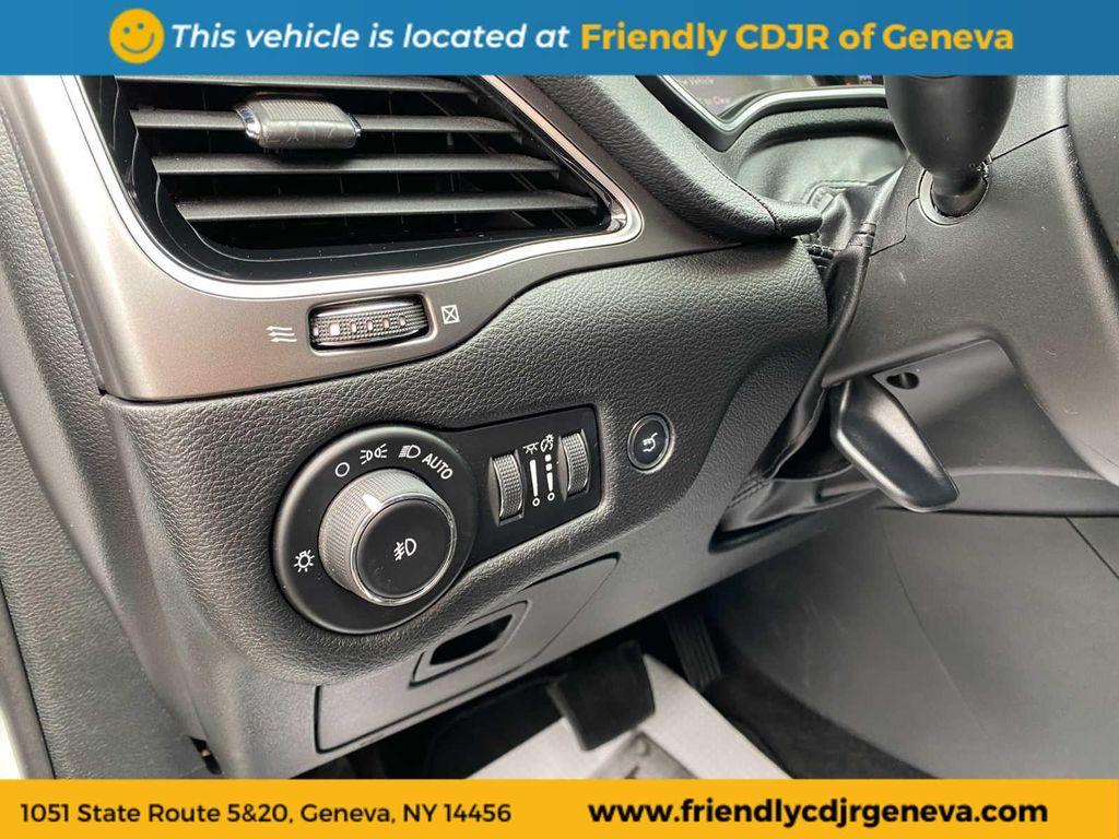 used 2019 Jeep Cherokee car, priced at $15,995