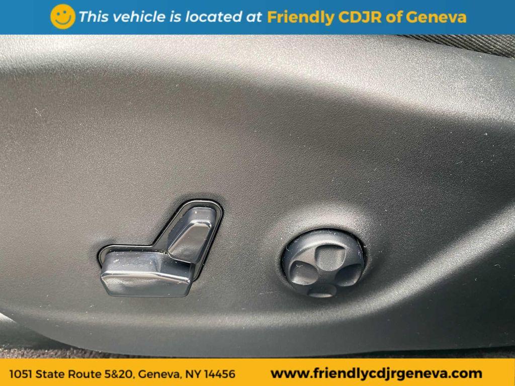 used 2019 Jeep Cherokee car, priced at $15,995