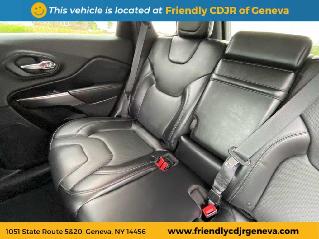 used 2019 Jeep Cherokee car, priced at $15,995