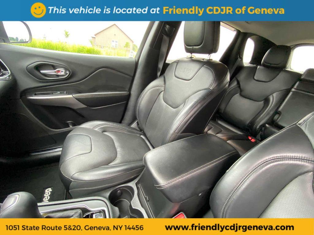 used 2019 Jeep Cherokee car, priced at $15,995