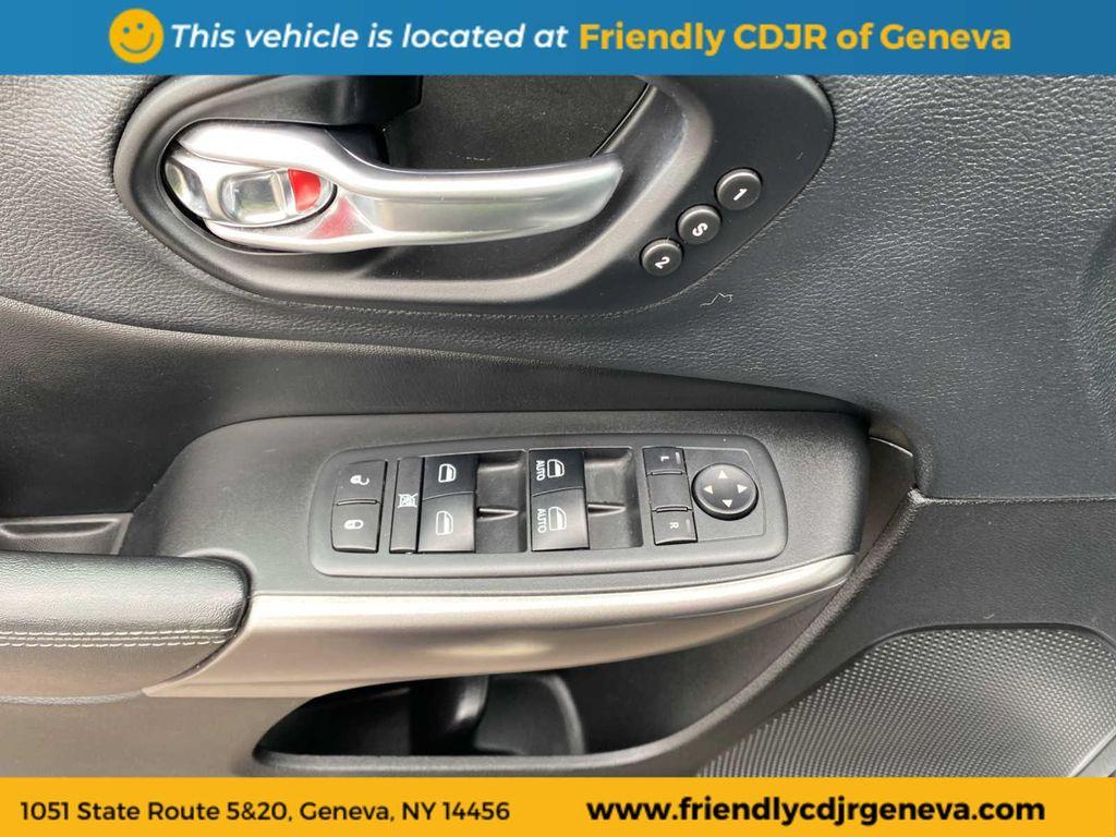 used 2019 Jeep Cherokee car, priced at $15,995