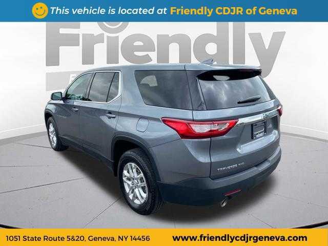 used 2021 Chevrolet Traverse car, priced at $27,999
