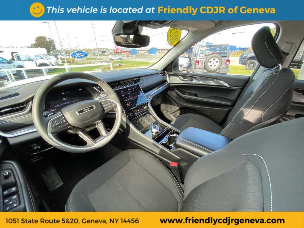 used 2023 Jeep Grand Cherokee car, priced at $31,995