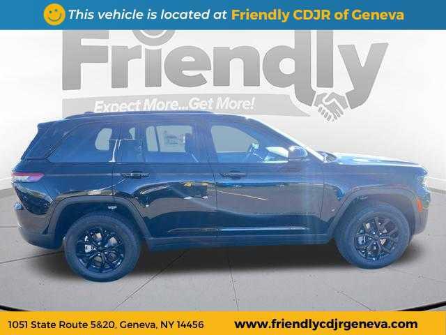 new 2025 Jeep Grand Cherokee car, priced at $45,586