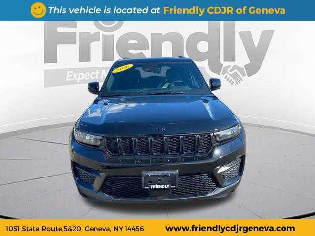 new 2025 Jeep Grand Cherokee car, priced at $45,586
