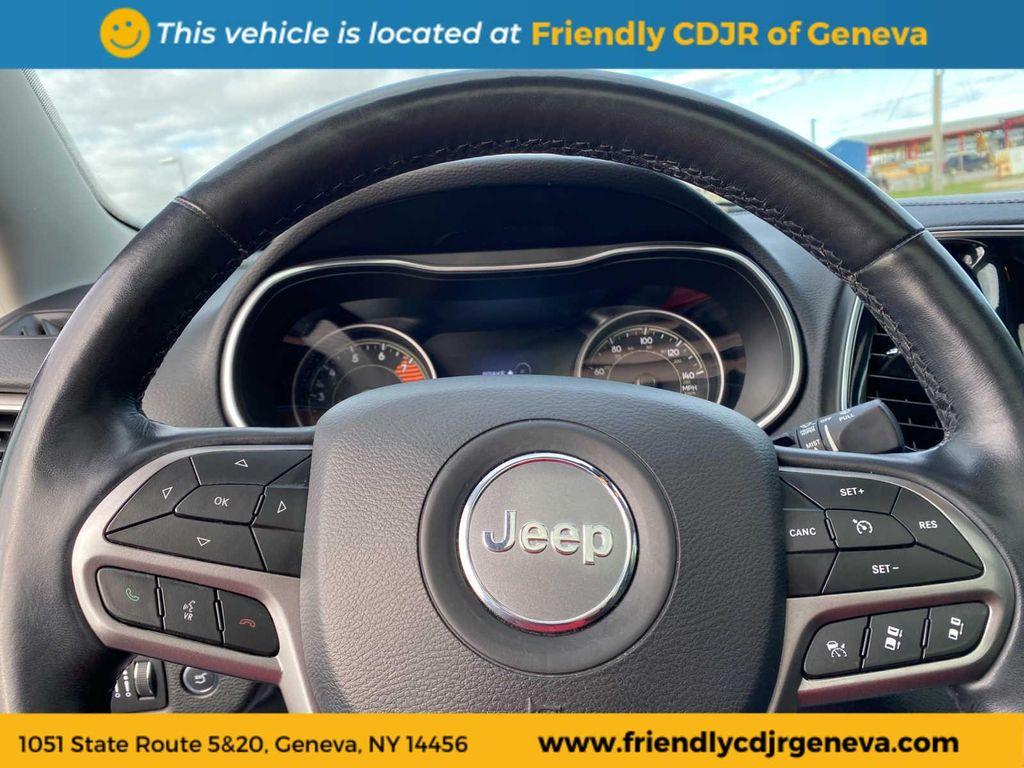 used 2021 Jeep Cherokee car, priced at $23,999