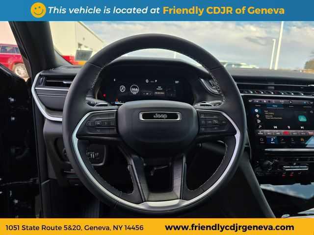 used 2024 Jeep Grand Cherokee car, priced at $40,999