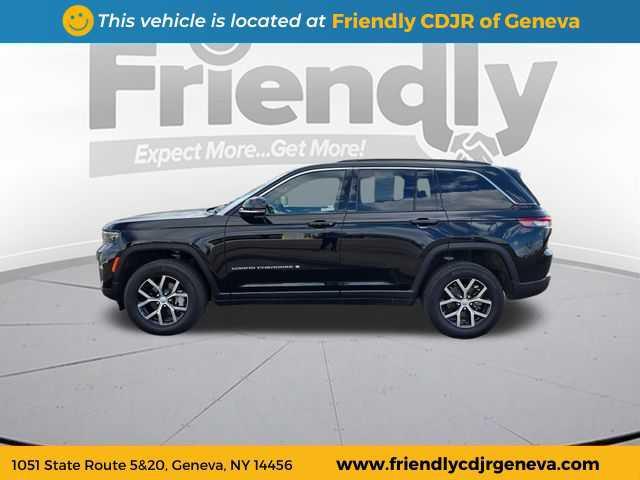 used 2024 Jeep Grand Cherokee car, priced at $40,999
