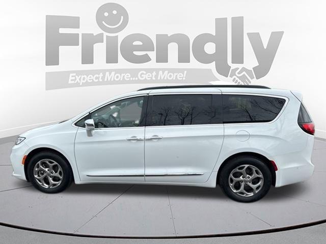 used 2022 Chrysler Pacifica car, priced at $27,731