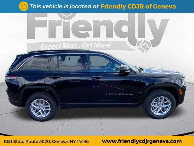 new 2025 Jeep Grand Cherokee car, priced at $43,284