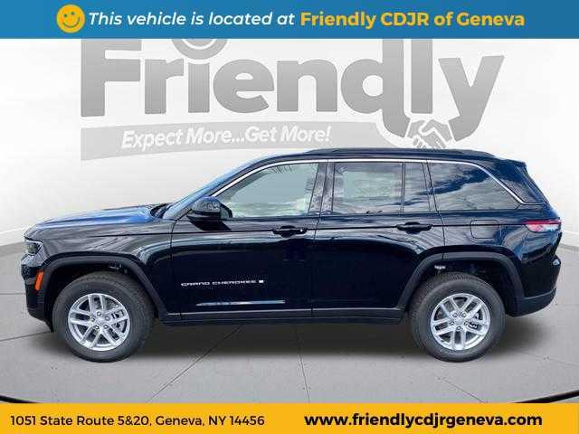 new 2025 Jeep Grand Cherokee car, priced at $43,284