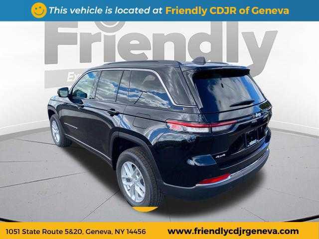 new 2025 Jeep Grand Cherokee car, priced at $43,284