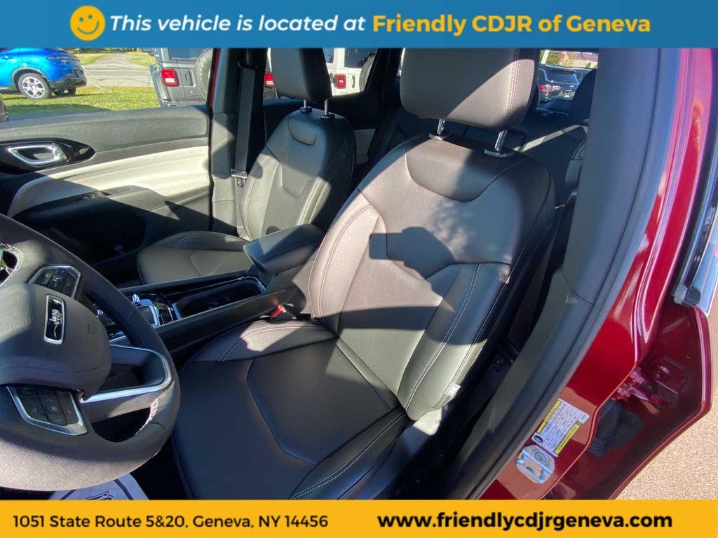 new 2025 Jeep Compass car