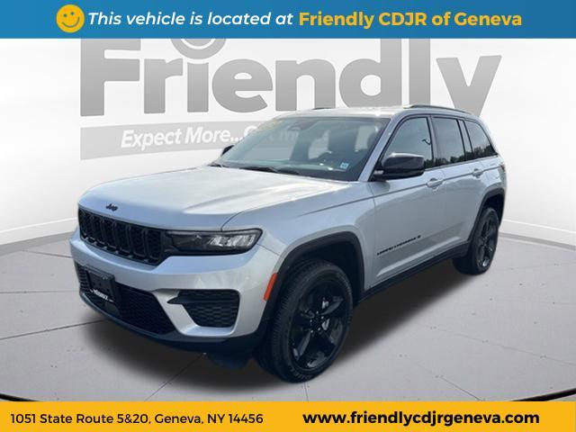 new 2024 Jeep Grand Cherokee car, priced at $40,995